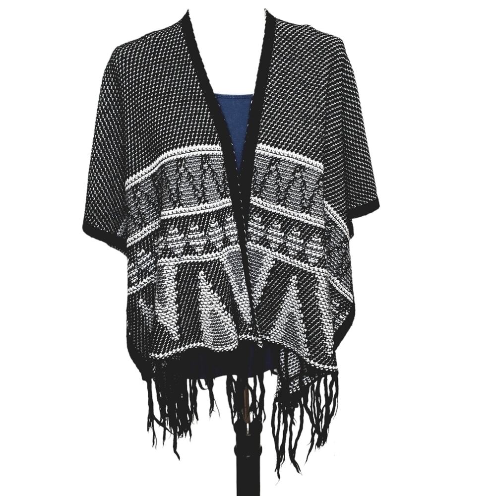 Xhilaration Knit Fringe Trim Poncho Sweater Layering Wrap - Picture 7 of 9